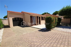 villa à la vente -   66470  SAINTE MARIE LA MER, surface 42 m2 vente villa - UBI483687122